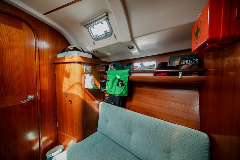 beneteau-oceanis-400-9_1789052419958
